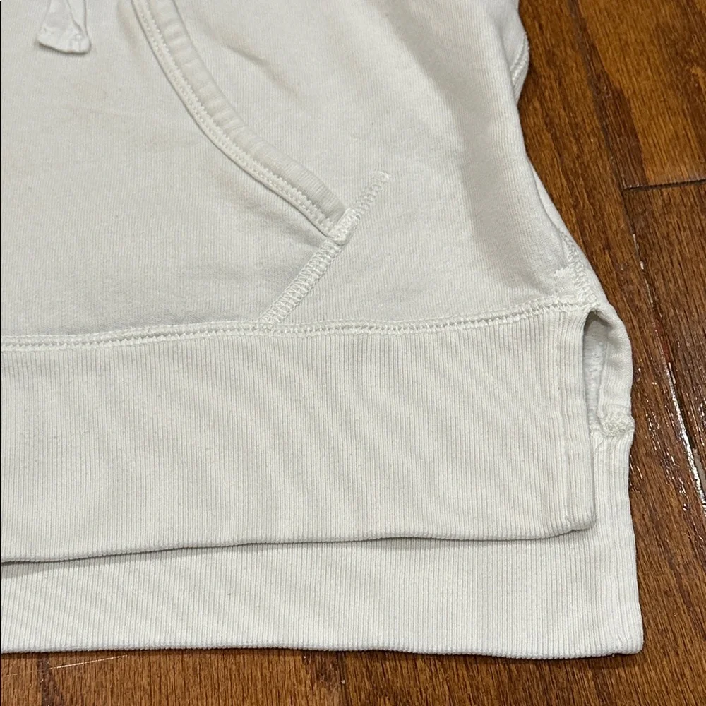 Ralph Lauren women’s white Polo Hoodie—please read! - Picture 8 of 10